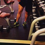 여자들이 <b>근력</b>운동 해도 근육이 안생기는 이유