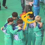 [EXO] 콘서트<b>선</b><b>공개</b>면 무조건 스포봐야겠네 시발