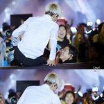[EXO] 콘서트 때 나에게 이런 <b>행운</b>이 있기를