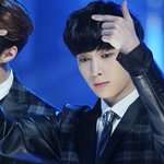 [EXO] 콘서트하고 며칠정도 지나야 컴백할것같음?