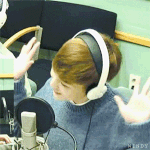 [EXO] 콘서트에서 스마트폰 <b>망원</b>렌즈 끼우면 보일까?