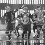 [EXO] <b>럭키</b> 피터팬은 백퍼할텐데 ㅅㅂ스탠딩