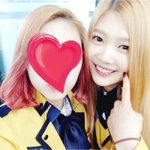 [레드벨벳] <b>수영</b>이 졸업식 셀카모음