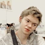 [뉴트] 왕온니 술마시고 컴퓨터안함 ㅎㅎ 