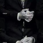 [EXO] 솥뚜껑손 vs <b>태평양</b>어깨