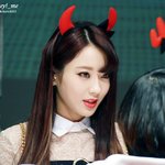 요즘 남자들 사이에서 인기 장난 없다는 <b>경리</b>