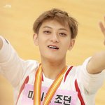 [EXO] 지금자랑스럽게 <b>파생</b>쓰는거 종대맘들이야?