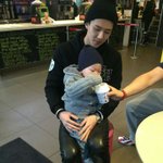 [EXO] 이거 둘이 무슨사이야??