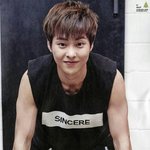 [EXO] 뼈보단 근육 <b>치골</b>보다 잔근육이 짱이지