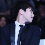 [EXO] 너네 엘카드 실물로 있어?