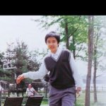 [EXO] 둥미안한데 경수 <b>졸업</b>사진