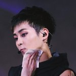 [시우민] 귀엽게 땀닦는 방법(시우민 강좌)