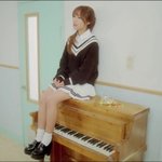 [<b>존예</b>ㅡㅜ] 러블리즈 니트갖고싶은데