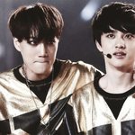 [팬픽] [ㅈㅁ]설정 둘중에 뭐가 더 재밌을거같음?