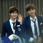 [EXO] 너네만나도현실은이럴거같음