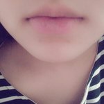 [댓글부탁해] 이 <b>입술</b> 그렇게 못생겼어?
