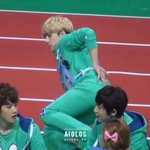[EXO] 세훈이 으르렁 이때 스포한거 처음봄