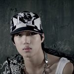[EXO] 런앤건이랑 에멀<b>전시</b> 언제나옴