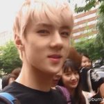 [세훈] 세훈이 찍은사람 살아있니??