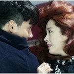 한지민이 현빈한테 업혀있는 이유
