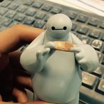 빅히어로 피규어 왔네요 ㅋㅋㅋ <b>졸</b><b>귀</b>!