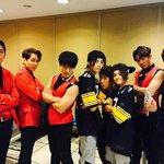 [원펀치] 최장수 아이돌 그룹 신화와, 데뷔 한달 신인 1<b>punch</b>