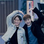 [EXO] 근데 <b>야자</b>하기전에 폰 주지?