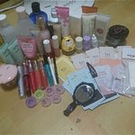[EXO] 고1화장품이게적은거임?