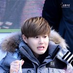 [EXO] 나 아이폰<b>케이스</b>샀다가 끼웠는데...