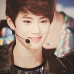 [EXO] 인기쩌는지알는신인가수의<b>텃새</b>