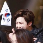 [EXO] 애들아 오늘 3.1절이야