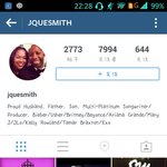 [EXO] 콜<b>미대</b>디 프로듀서 세훈이 의자에서 사진찍음