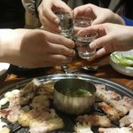 [맛집] 부대근처에 싸고 맛있는 고기집있어요 -칼집삼겹-