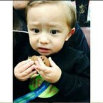 [EXO] 이 <b>찬열이</b> 닮은 애기