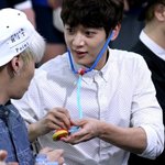 선물 줄 <b>맛</b> 나는 아이돌들