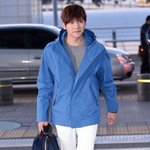 얼굴만 보이는 지창욱 공항패숀