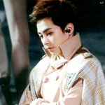 [EXO] 시우민 홀로그램 <b>뮤지컬</b> 존잘