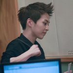[시우민] 시우민이 흑발을 했는데 깐슈야 'ㅅ' ㅇㅇ