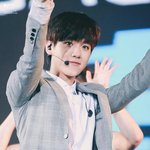 [EXO] 아 ㅅㅂ 그럼 한 8시에 출발해야겠네