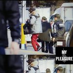 [EXO] <b>박찬열</b>출근길빨간바지