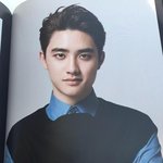[도경수] 오늘 콘서트 브로슈어랑 <b>메모리</b>키트