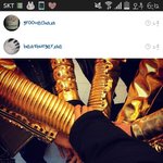 [EXO] 애들 <b>금색</b>옷..