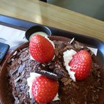 <b>생딸기</b> 초코 설빙과 함께 즐거운 주말 데이트 했네요