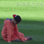 [EXO] 나 오늘 <b>앞머리</b>자르러갈껀데