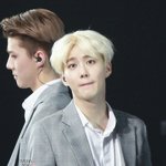 [EXO] ㅁㅊ 준면이 <b>눈</b><b>성형</b>했네