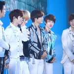 [EXO] 맞아 ㅂㅂㅎ뿐아니라애들 다 마마<b>때</b><b>느낌</b> 사라짐