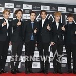 [EXO] 애들 기자<b>회견</b> 머리