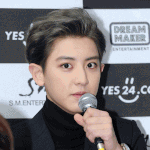 [exo] <b>박찬열</b> 눈크기봐