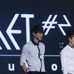 [EXO] <b>상어</b>왼쪽오른쪽둘다눌렀는데