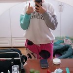 너네옛날에이뻐서샀는데지금은<b>잠옷</b>으로입는옷있음?